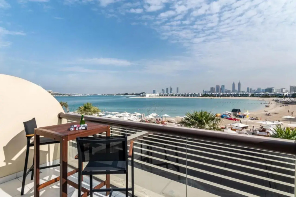 The Smart Concierge - Palm tower