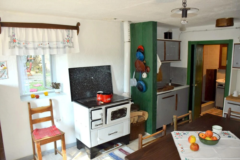 Stunning Home In Debelo Brdo I With Wifi