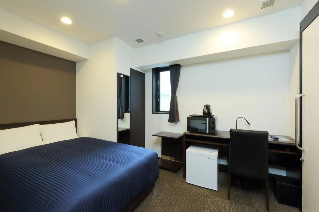 HOTEL LiVEMAX Meieki