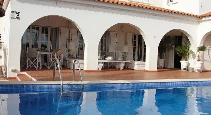 Casa dAlfarrobeira Suites