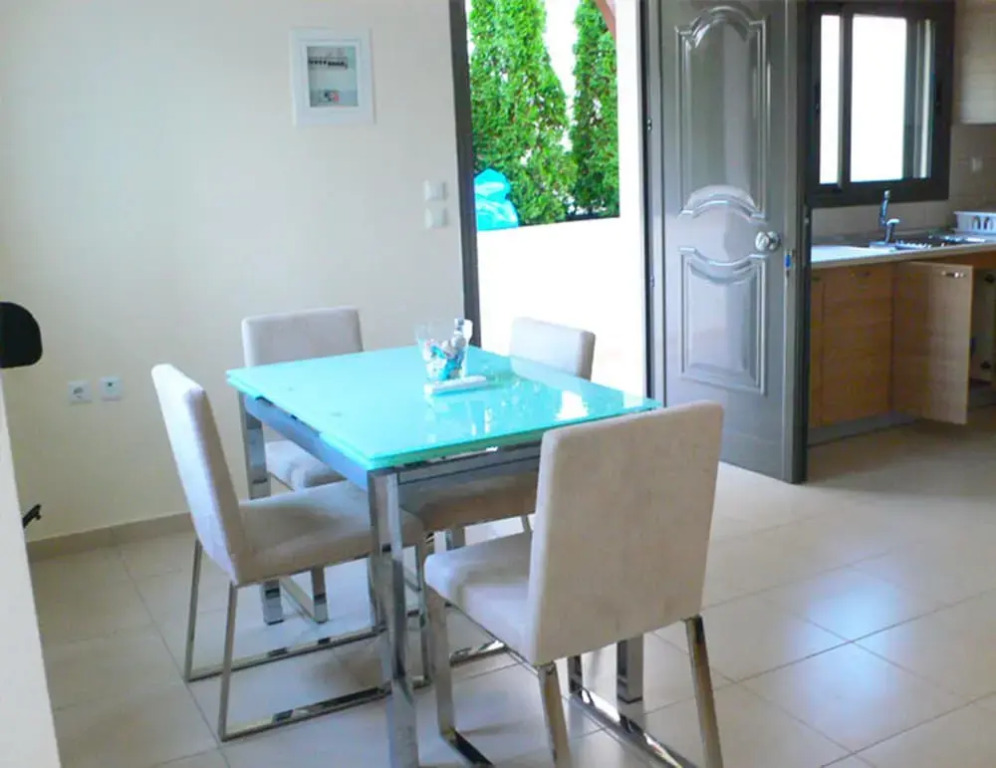 Akrogiali Villas V