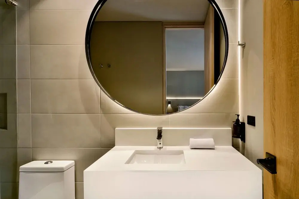 w Resplendent 1BR w Modern Balcony in Unicentro