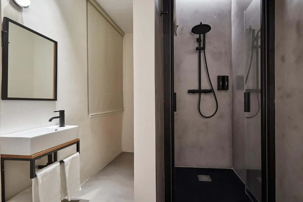 Ella Hostel Ramblas