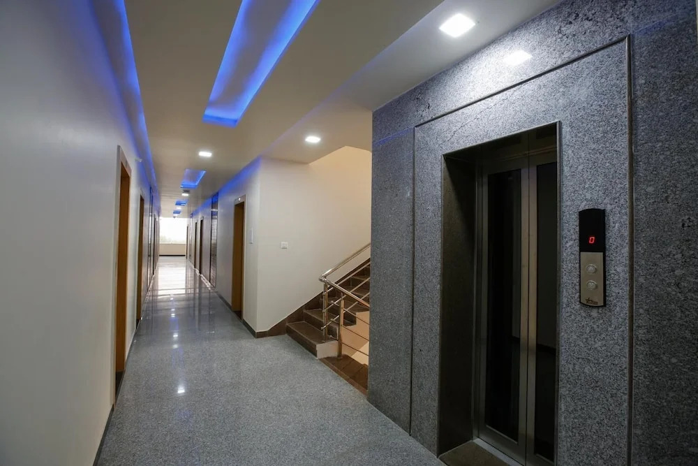 Hotel Krish Palace