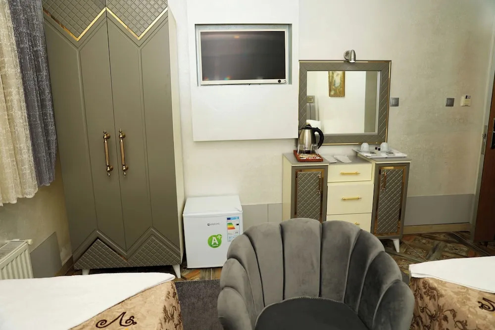 Kurban Otel