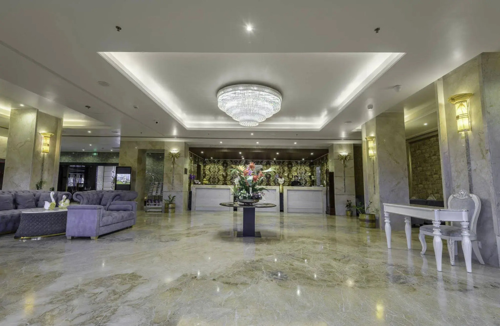 Clarion Inn