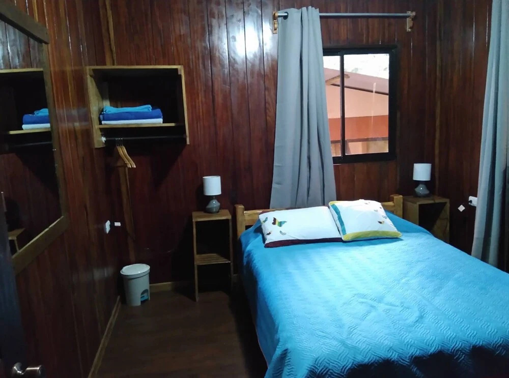 Casita happy feet and tours corcovado