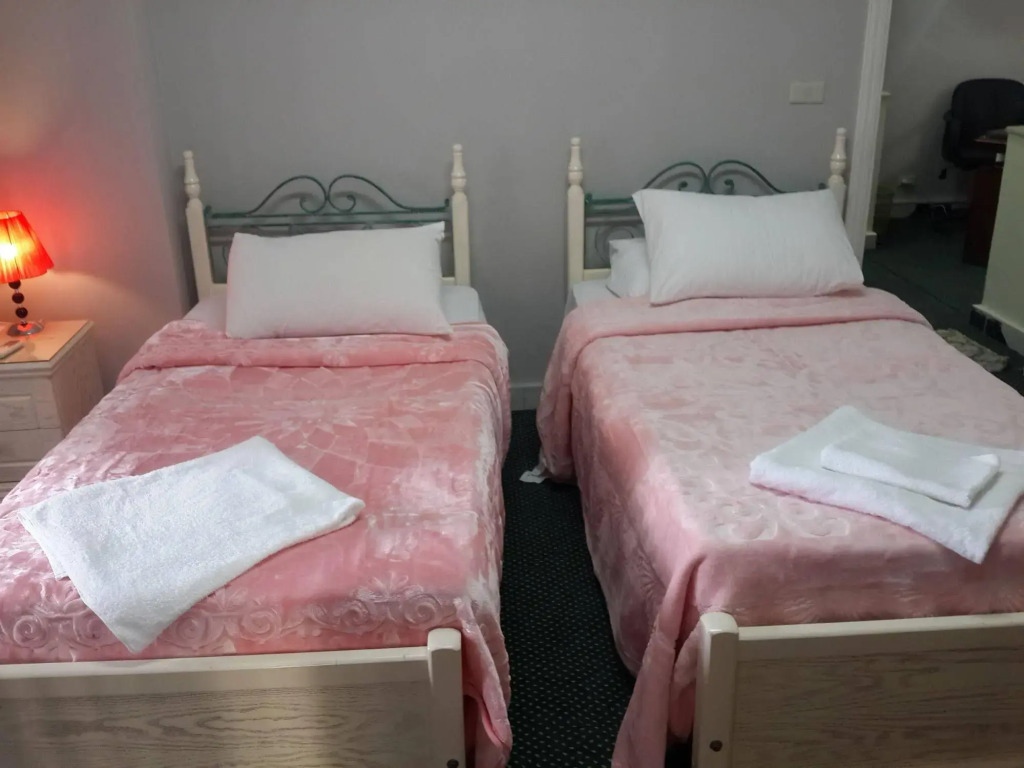 Alexander the great apartment hotel