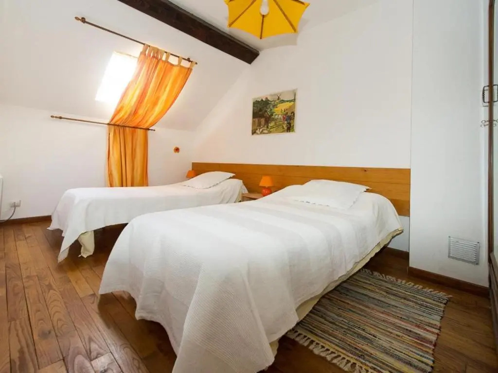 Charmante Grange avec Jardin et Animaux Acceptés - FR-1-489-47