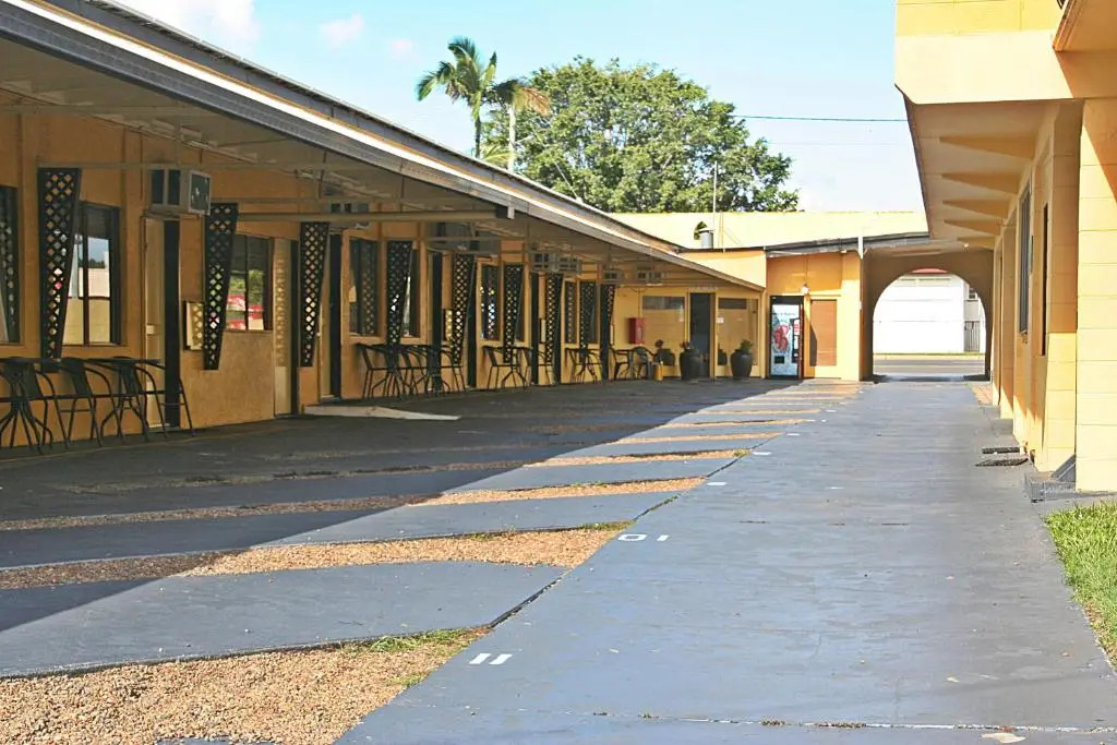 Bourbong St Motel