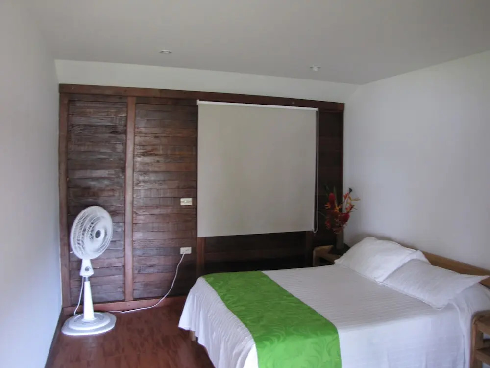 Playa de Oro Lodge