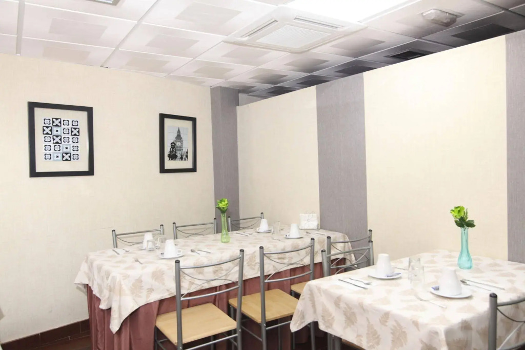 Hostal Campo Real Bed&Breakfast
