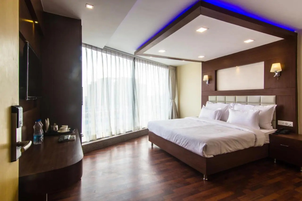 Hotel Sawood International