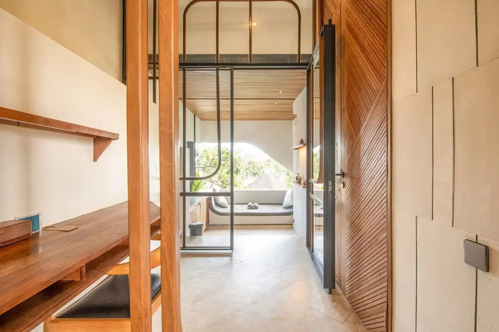 BAZ Villa 12 Studio 2 L Elegant 1BR Loft With Art Deco Flair Shared Pool