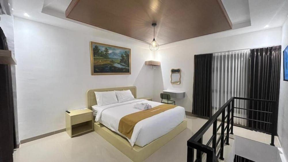 Lodjisvarga Villa Jogja