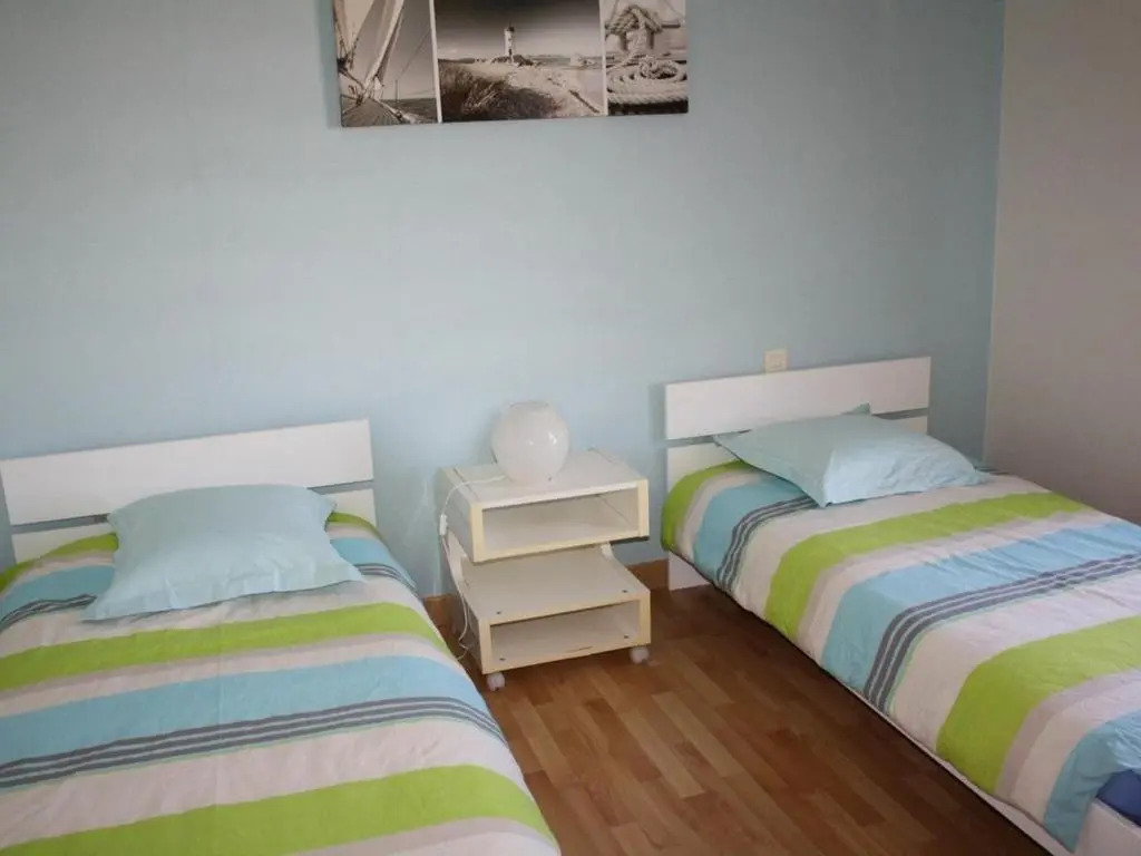 Maison récente avec jardin, 4 chambres, proche mer et commerces à Bouin - FR-1-426-129