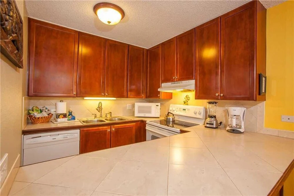 Kamaole Sands 03-102 - 1 Br Condo