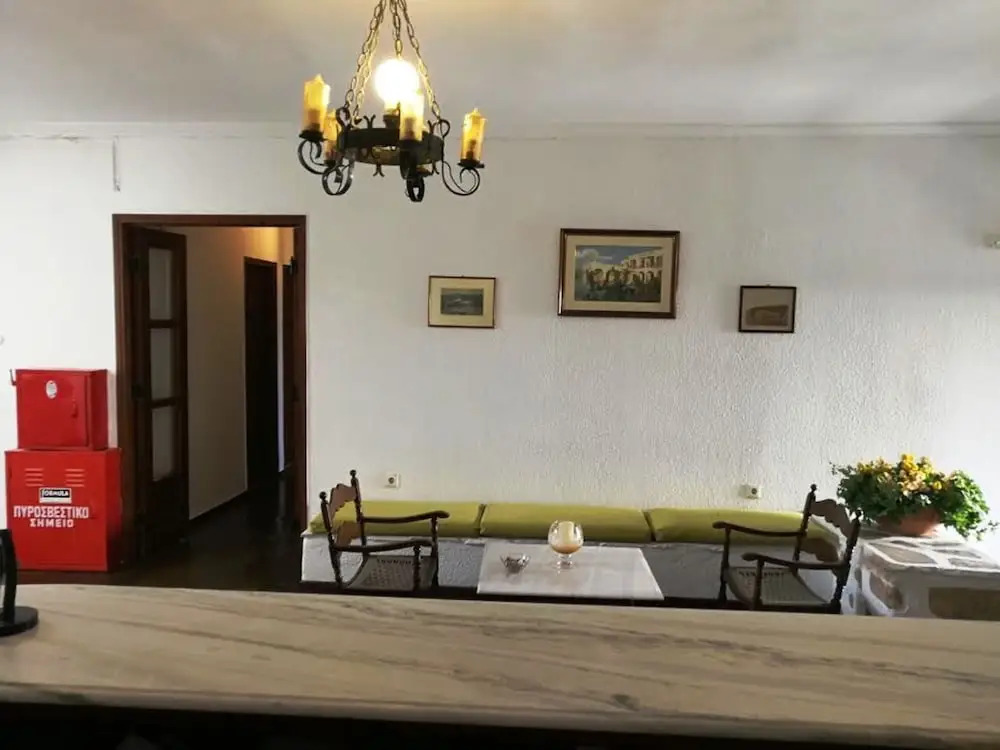 Asterias Hotel - Seafront