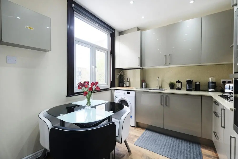 NEW 2BD Flat in Vibrant City Centre Camden!