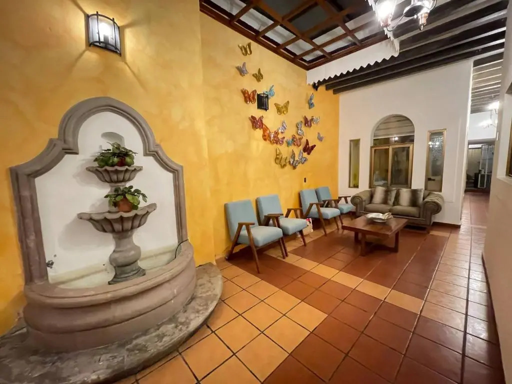 Nice Room in the Center of Morelia, Casa Corregidora I