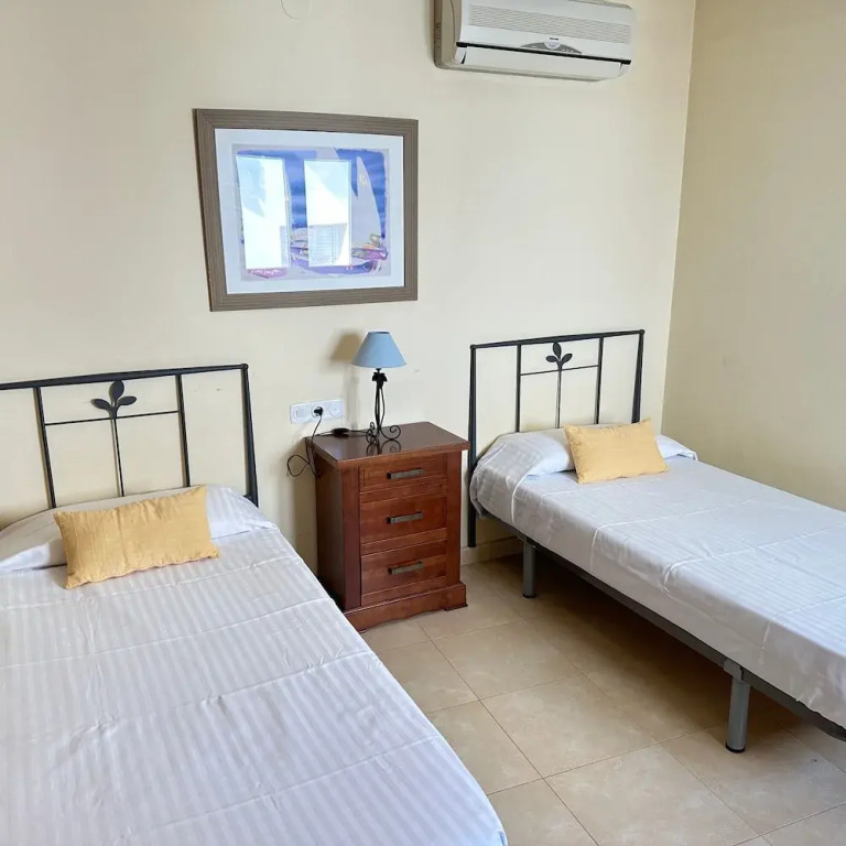 Voramar 3A in Roses With 1 Bedrooms and 1 Bathrooms
