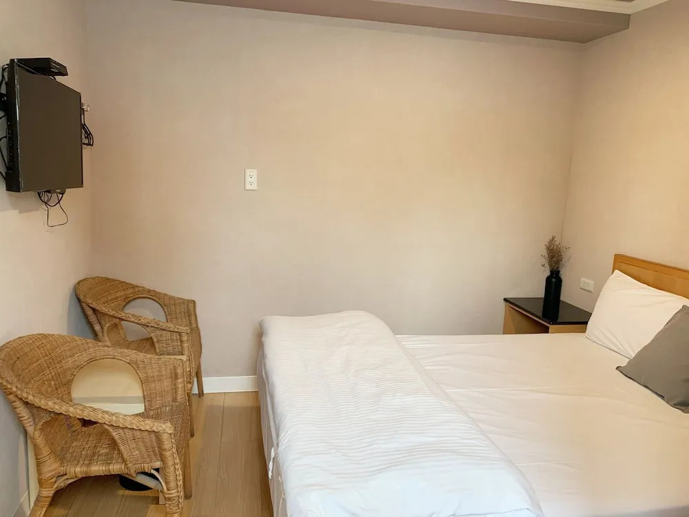 Xian Du Zhuang Hotel