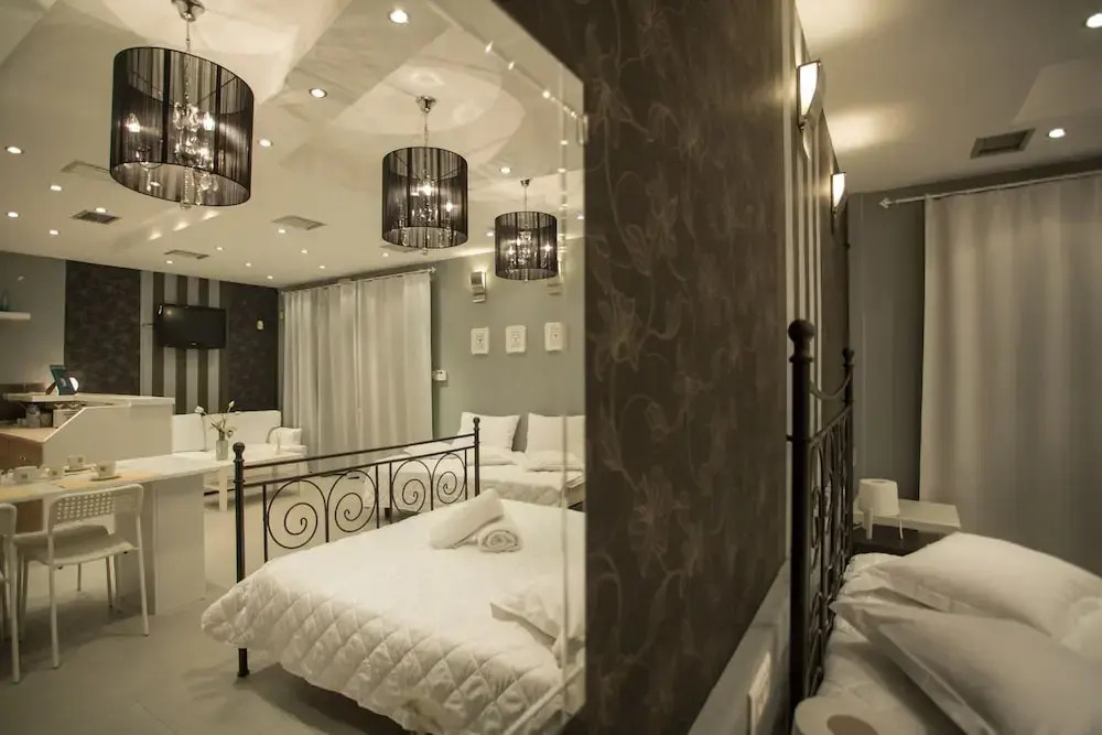 Apollonio Upper View Suites