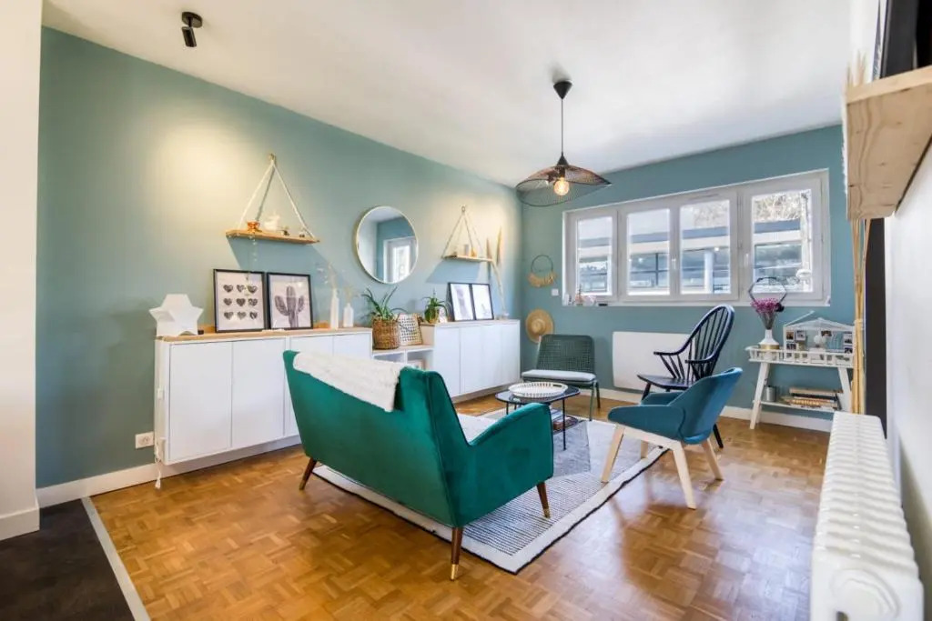 Bel appartement renove et son jardin