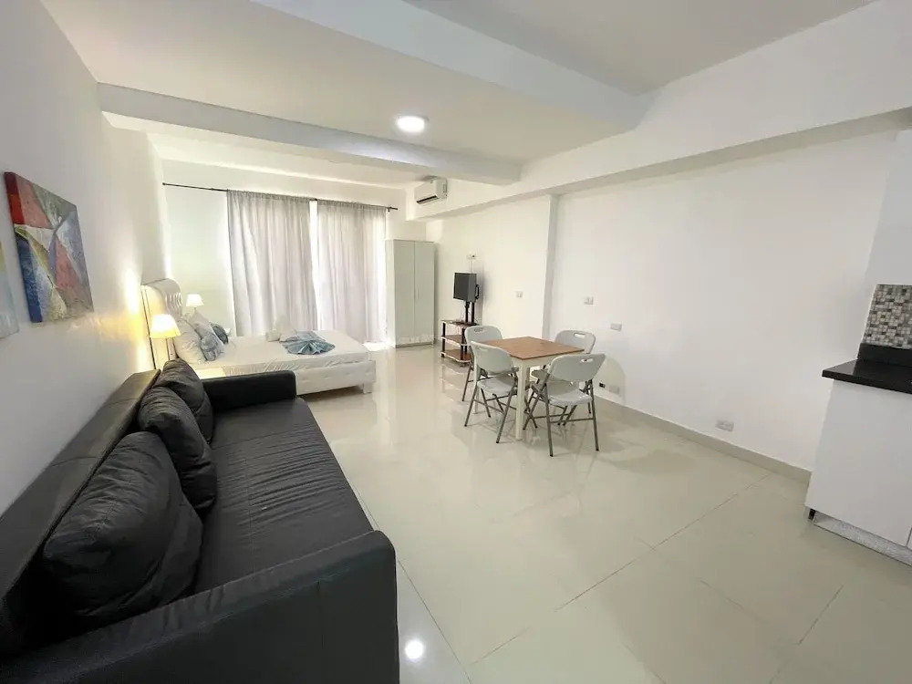 Studio Apart Hotel Rooftop Pool Beach