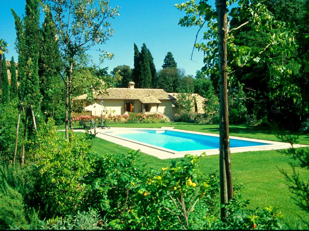 Apartment in Perugia With Pool & Terrace