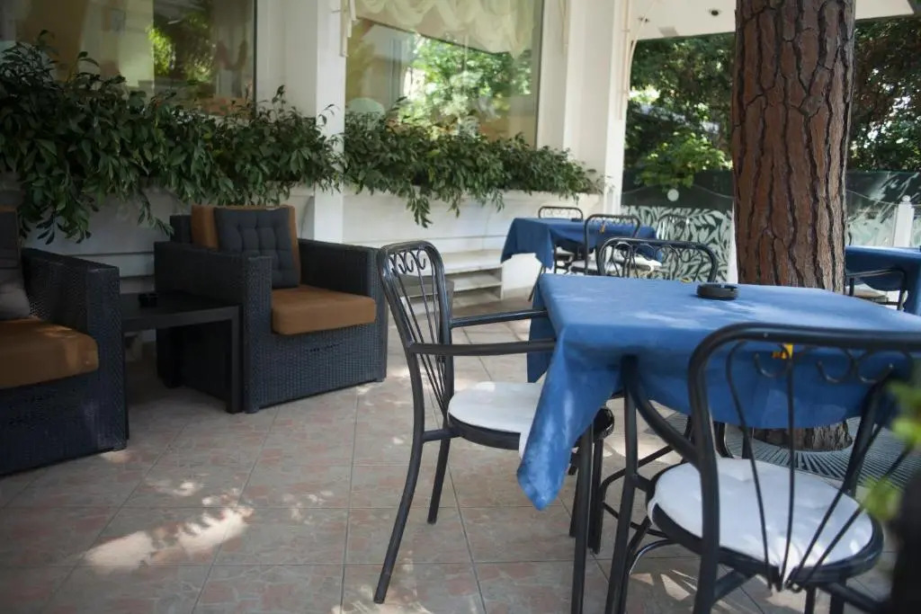 Hotel Cannes - in pieno centro