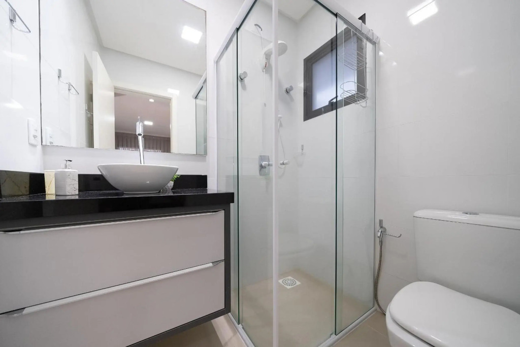 156 - Lindo apartamento a 50mts do mar em Canto Grande