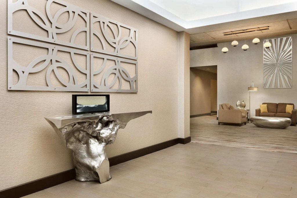 Radisson Akron-Fairlawn Copley