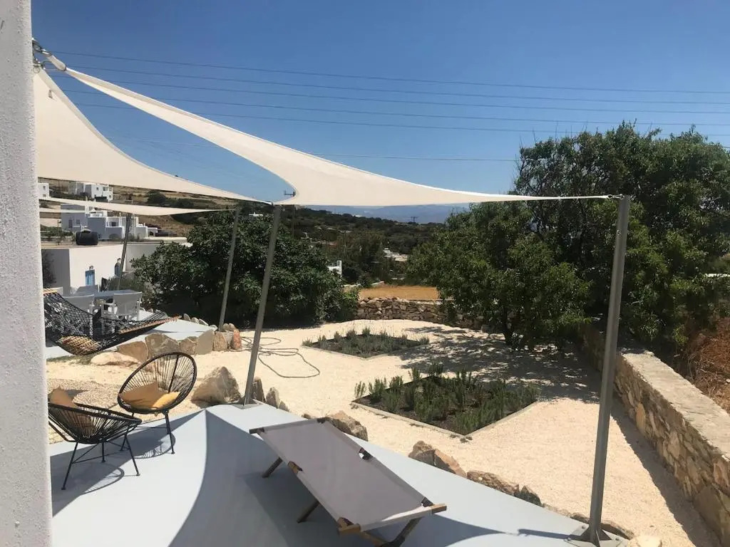 The Hedonist Square cycladic house with sea view