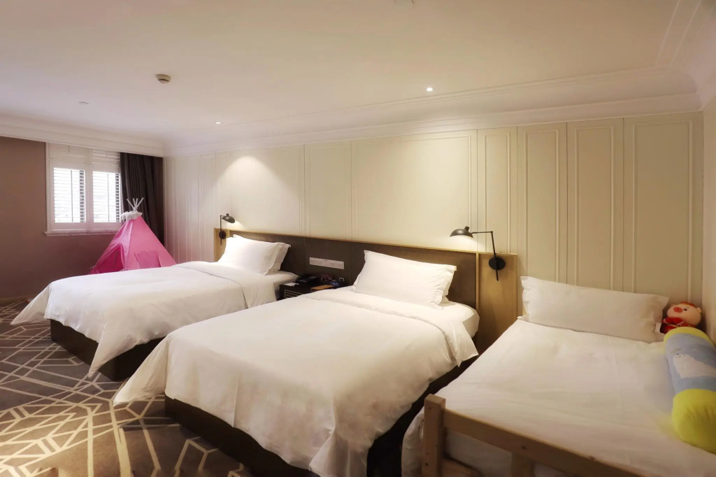 Jinjiang Metropolo Hotel Classic Nanjing Road  Shanghai