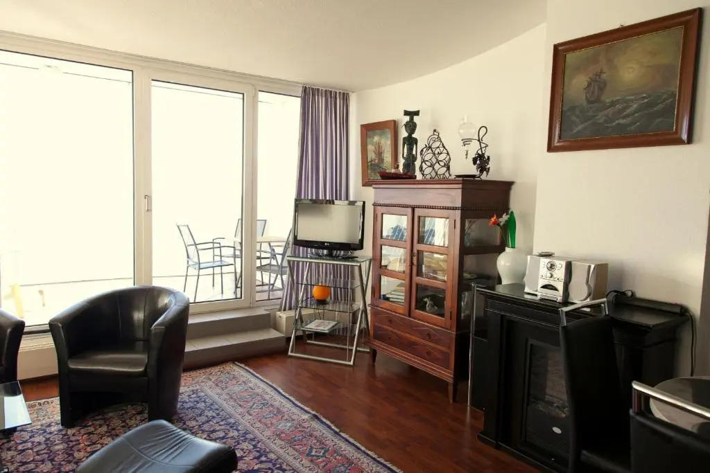 Apartment 92