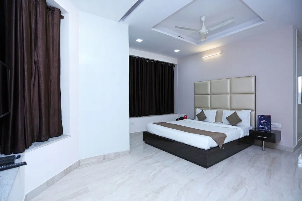 Collection O 8305 Blessings inn
