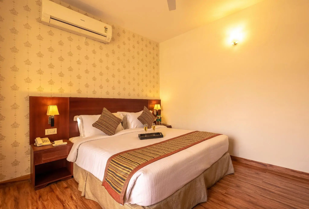 Rosewood Apartment Hotel