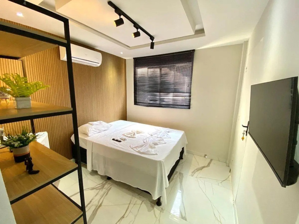 Suite Top, Piscina, Wifi 300mb, 100m Da Praia