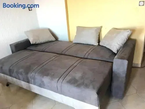 4 Roses Apartment