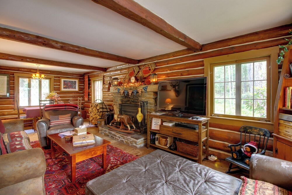 Award-winning Log Cabin, Top 5 in New England!