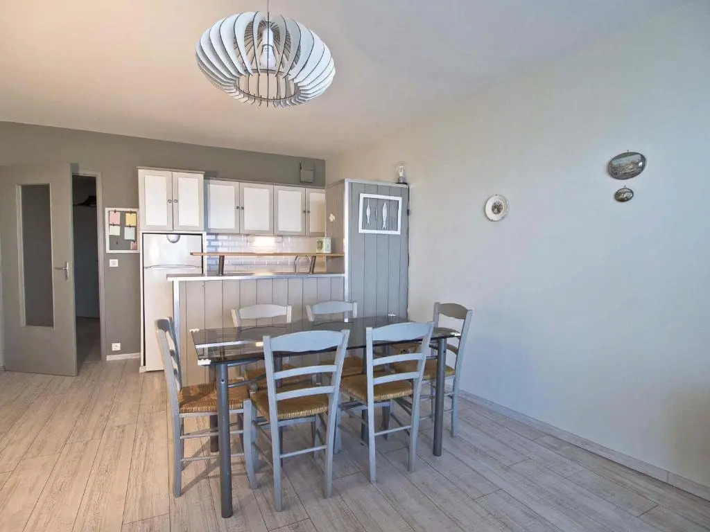 Appartement Les Sables-d'Olonne, 2 pièces, 5 personnes - FR-1-92-711