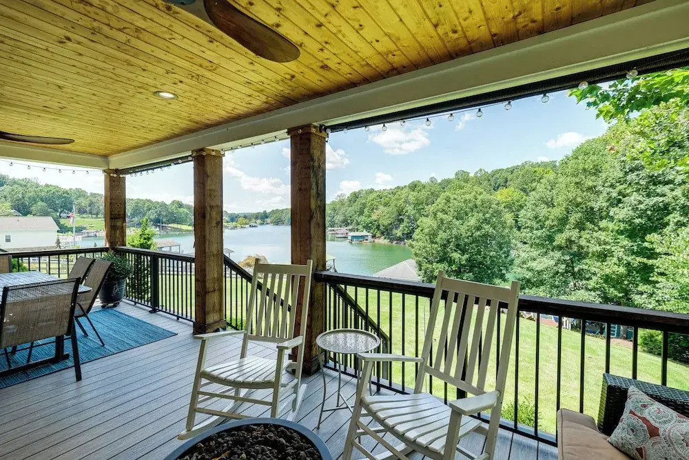 Private Sauna & Game Room: Lakefront Moneta Gem