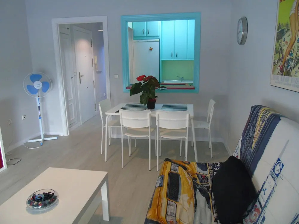 A&N Torre del Mar Beach Townhouse Private Solarium