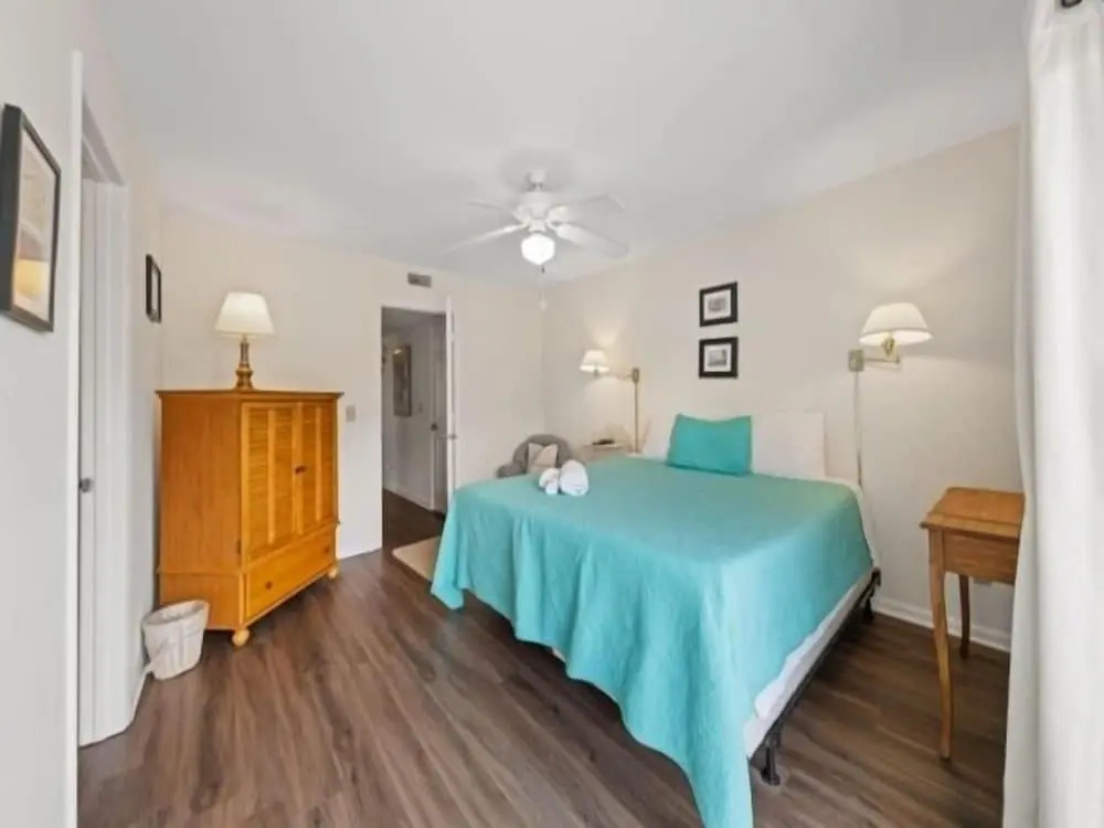 Island North 14c - 2nd Row Stunner! Relax In Comfort After Your Days In The Sun 2 Bedroom Condo by RedAwning