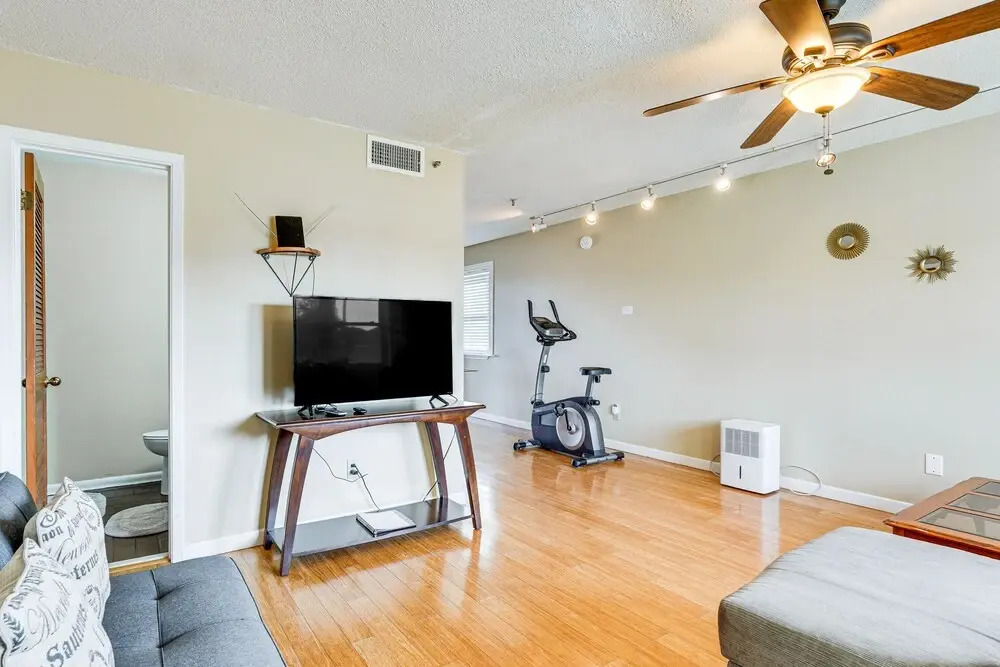 Panama City Waterfront Escape: Fenced Yard & Dock!