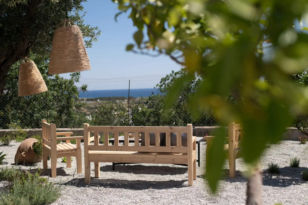 Kalathos Square luxury suites