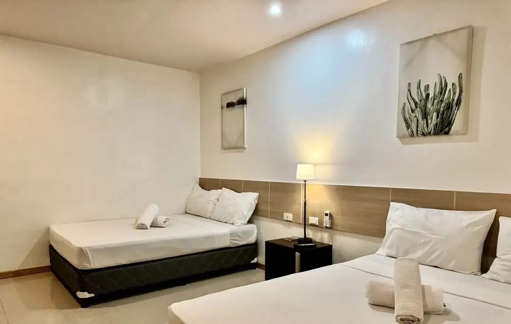 Soi Suites