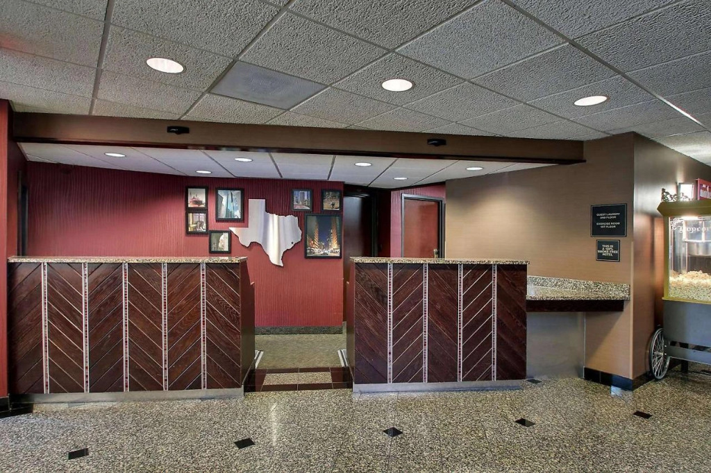Heritage Inn & Suites The Woodlands, Trademark by Wyndham