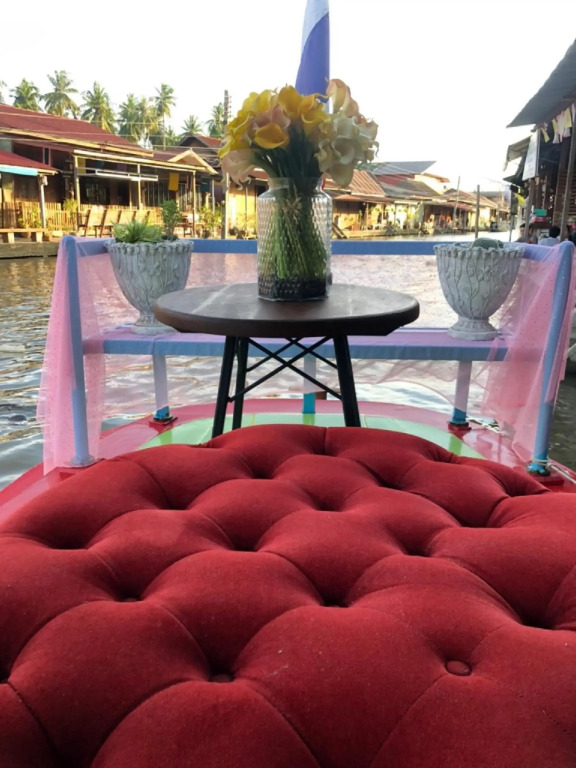 At Casa Guesthouse Amphawa